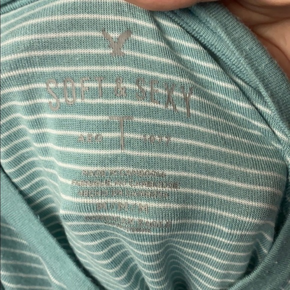 American Eagle Soft and Sexy T-shirt - Picture 3 of 3
